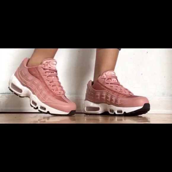 PINK WMNS NIKE AIR MAX 95 - Picture 11 of 11